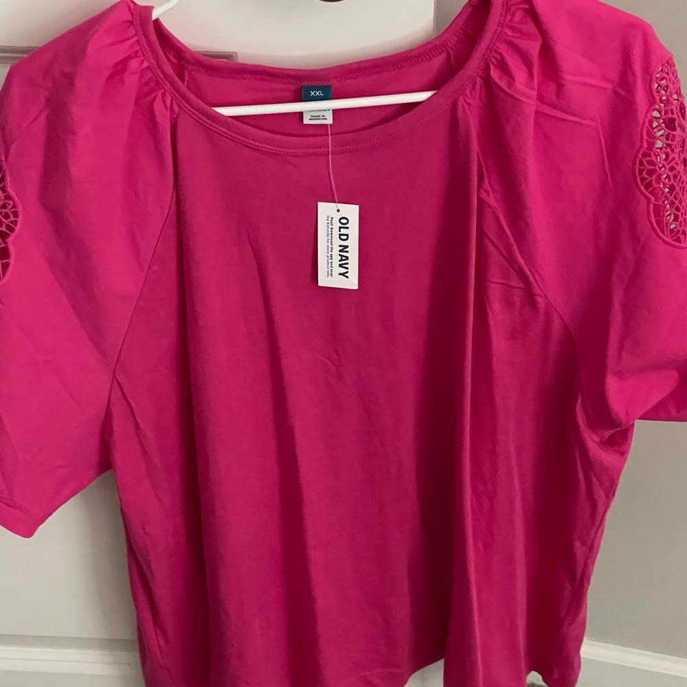 Old Navy Fuchsia Short Sleeve Top
